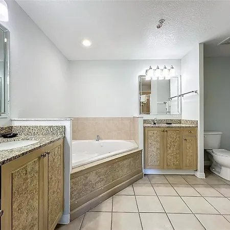 Spacious 3 Bed 3 Bath Luxury Condo 5 Min From Disney Orlando Exterior photo