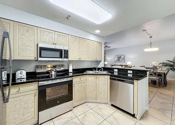 Spacious 3 Bed 3 Bath Luxury Condo 5 Min From Disney