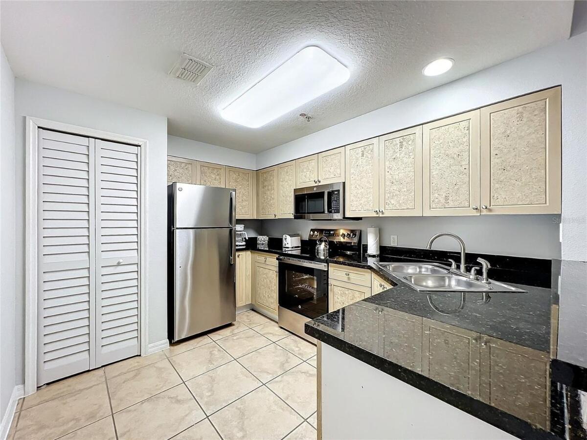Appartement Spacious 3 Bed 3 Bath Luxury 5 Min From